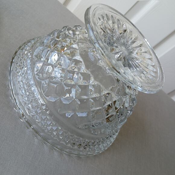 Anchor Hocking Wexford Cut Glass Footed Candy Dish with Lid vintage MCM - Picture 7 of 12